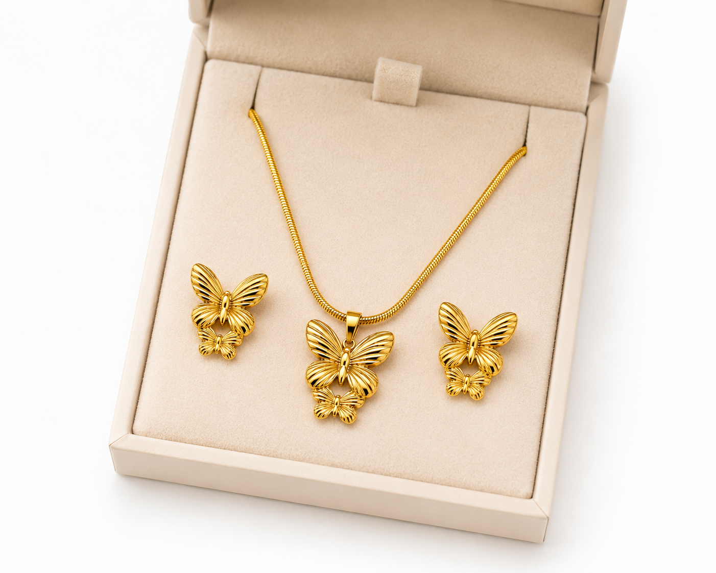 18K Gold Plated Butterfly Necklace & Earring Set | Le Paris Jewels